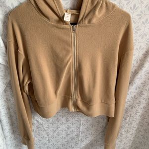 Romwe large tan cropped jacket